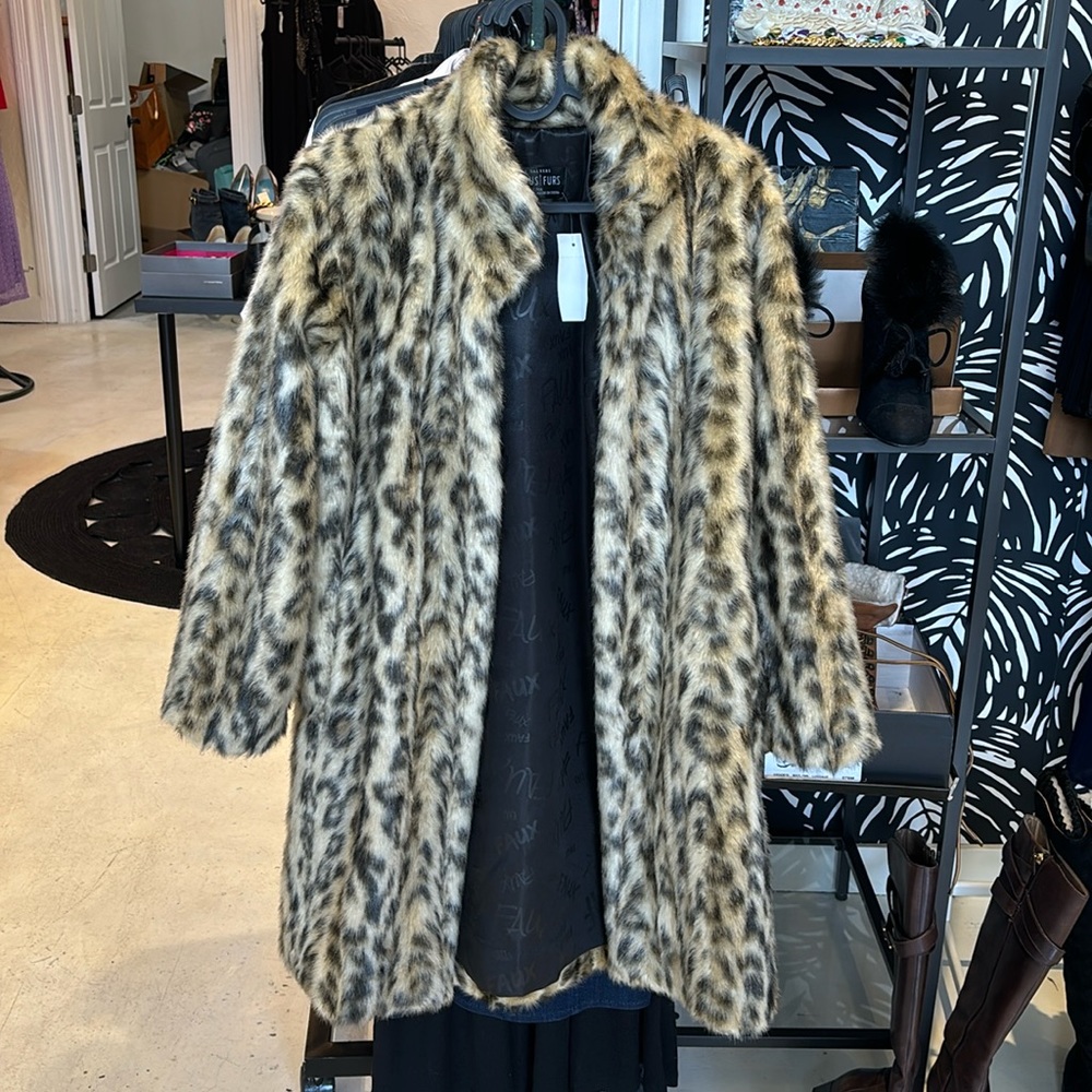 Donna Salyers Fabulous Furs Faux Leopard Coat XS